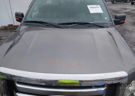 2011 Ford F150 Super Cab z USA, uszkodzony, nr VIN 1FTFX1EF8BFD05836